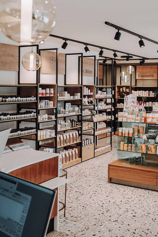 Weiden-Apotheke-Grunburg-Mandai-Design-4