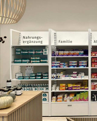 kosmetik-salon-ladeneinrichtung-ladengestaltung-walle-center-apotheke-1