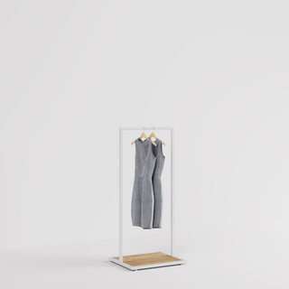 konfektionsständer-como-weiß-mit-holzsockel