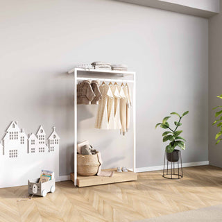 kleiderstangensystem-ladenbausystem-ontario-b103-weiss-mit-podest-boutique