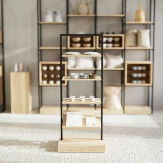 Lugano_Gondelregal_Concept_Store_Mandai_Design_Style03_Shop1