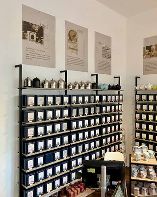 Verkaufsregal-Regalsystem-Ladenregal-Ladeneinrichtung-Mandai-design-ttt