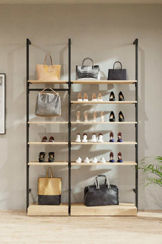 ladeneinrichtung-ladenbau-schuhgeschaeft-schuladen-schuhe